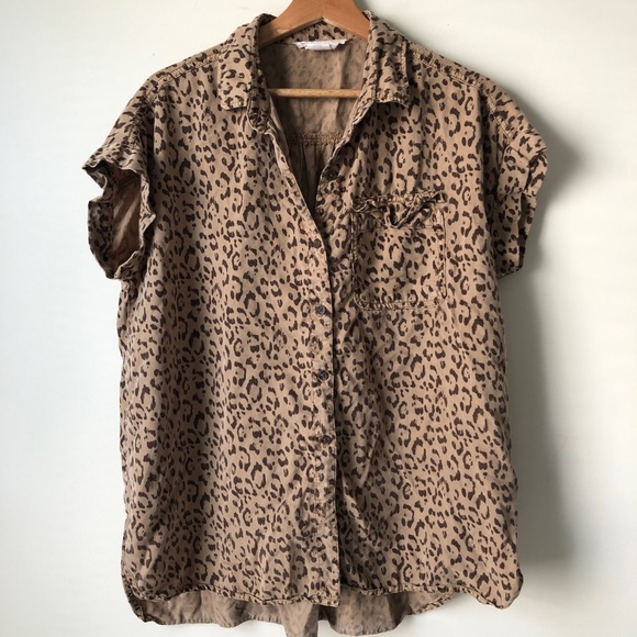 C&C California Tops - C&C California Leopard print oversized blouse